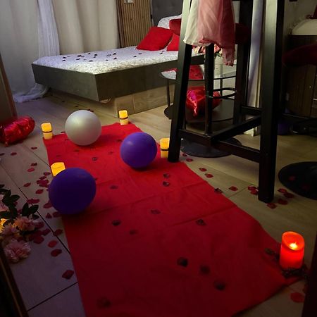 Love Room Nantais Nantes Zewnętrze zdjęcie