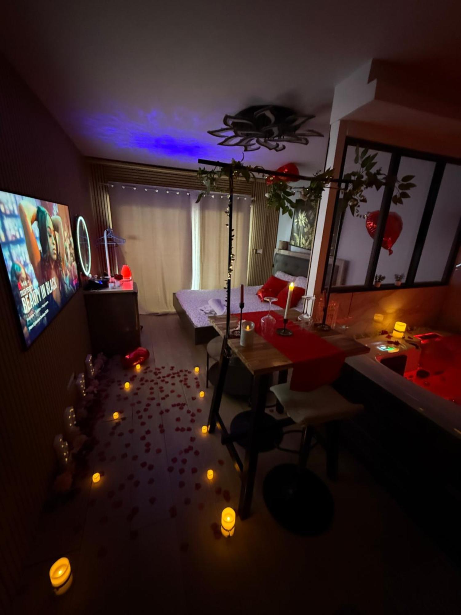 Love Room Nantais Nantes Zewnętrze zdjęcie