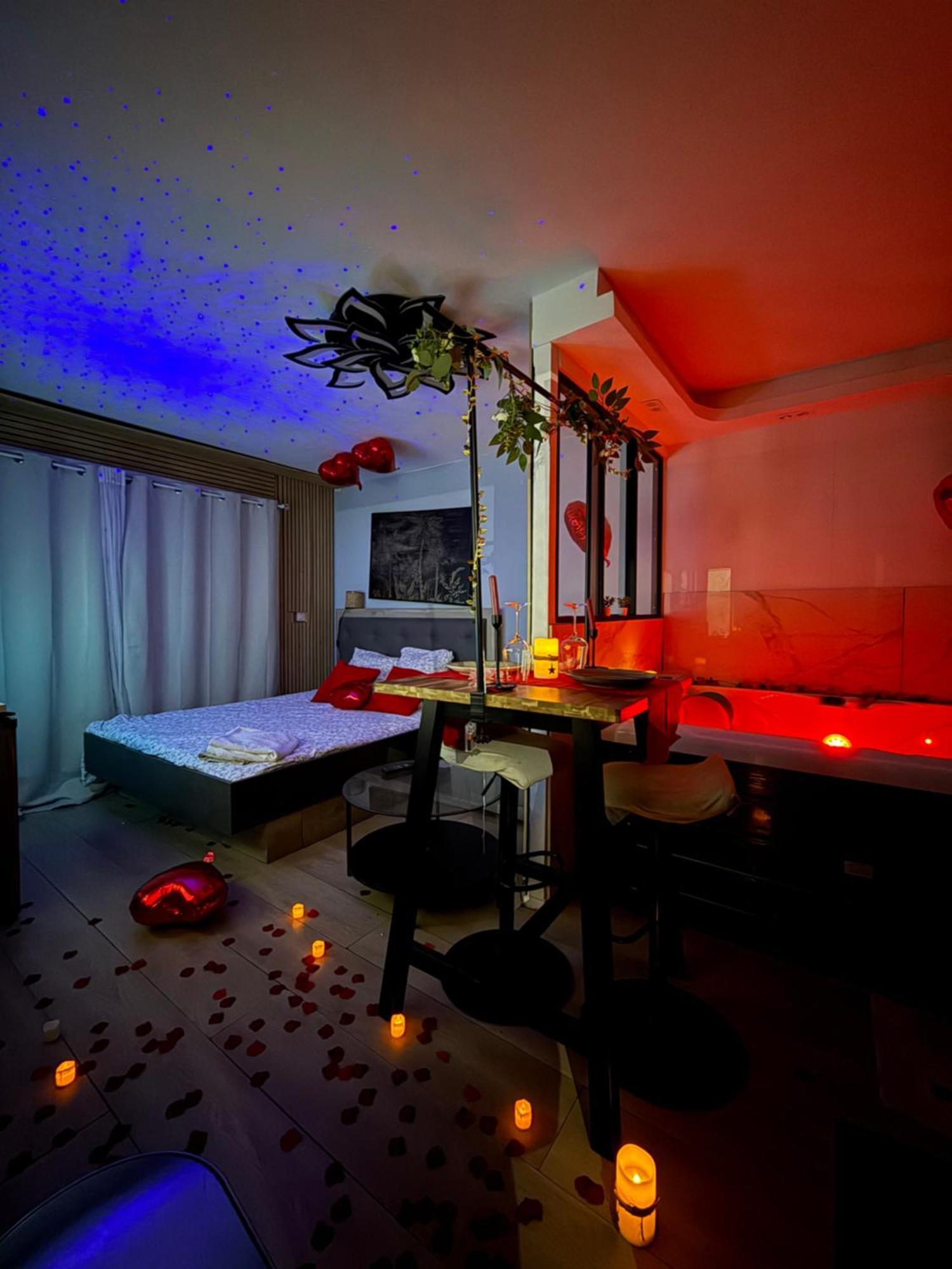 Love Room Nantais Nantes Zewnętrze zdjęcie
