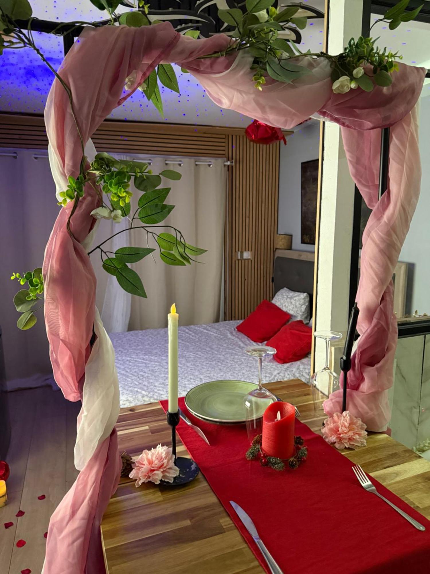 Love Room Nantais Nantes Zewnętrze zdjęcie